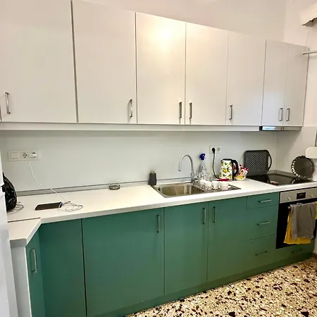Karvali Blue Apartment Mit 2 Schlafzimmern, Strandnaehe & Voll Ausgestattet