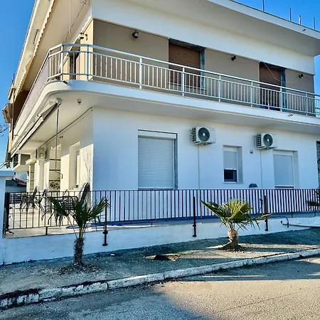 Apartment Karvali Blue Apartment Mit 2 Schlafzimmern, Strandnaehe & Voll Ausgestattet Nea Karvali